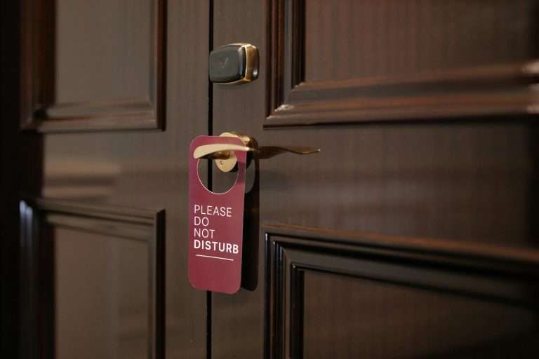 Do Not Disturb Sign Collecting: The Surprising History and Benefits