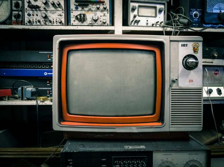 Retro TV Set Collecting: A Journey Through Time and Technology