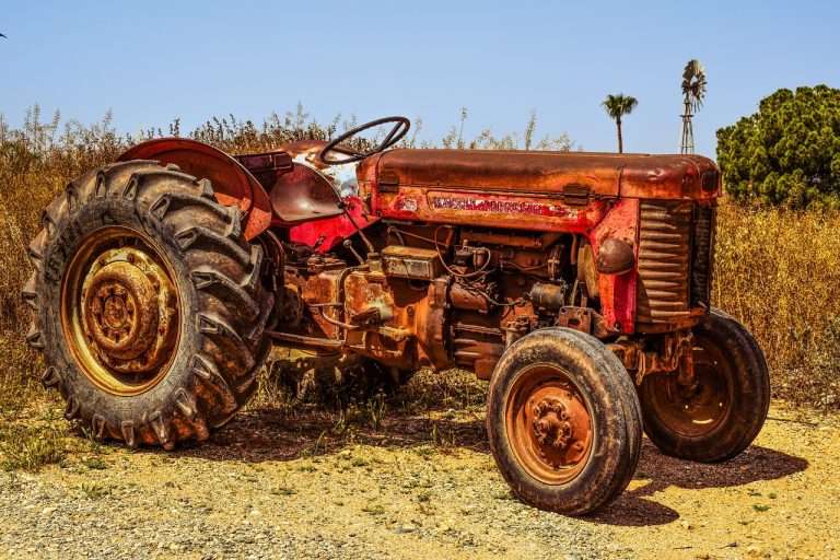 tractor, farm, countryside