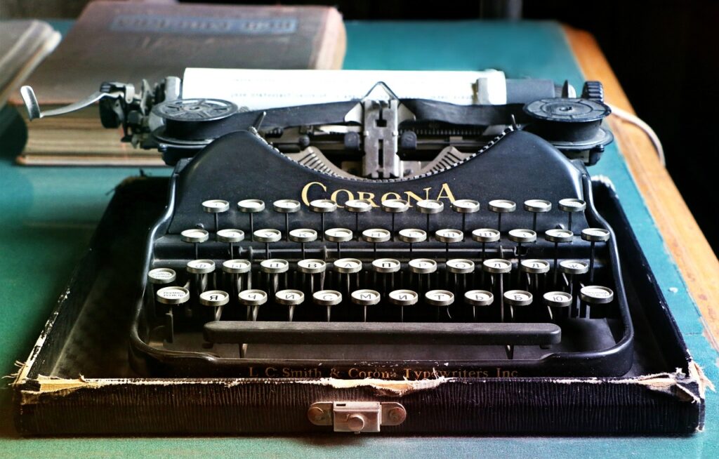 typewriter letters antiques writer 1603999