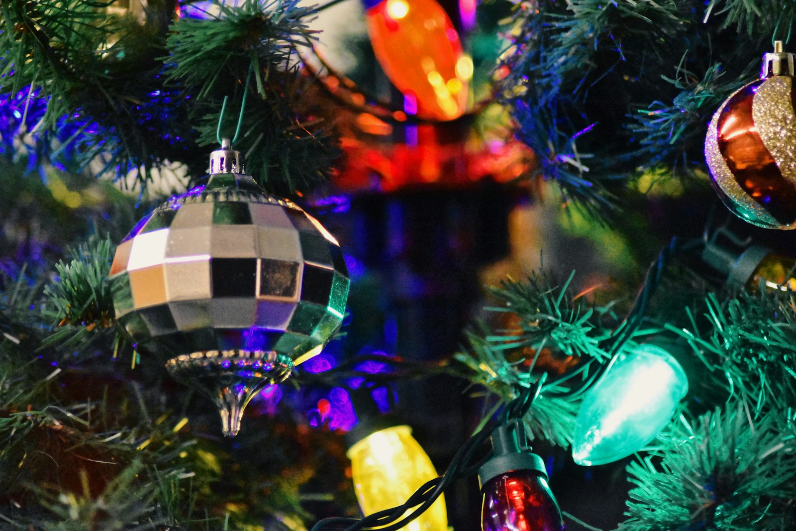 assorted-color string lights and and baubles